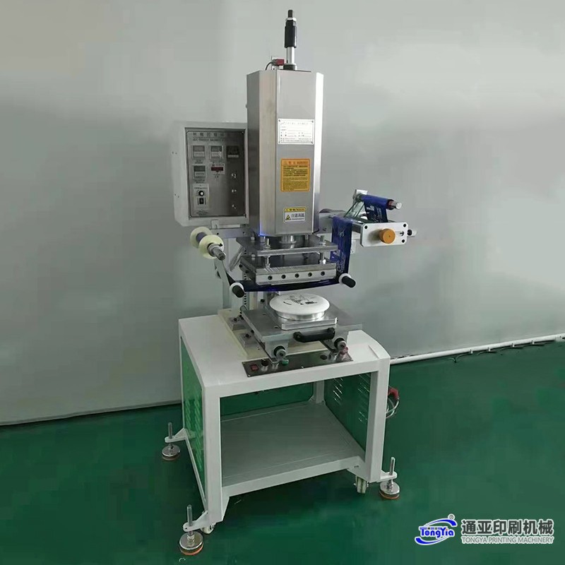 飛盤(pán)跑臺(tái)燙金機(jī)TYT-200FC-B2P